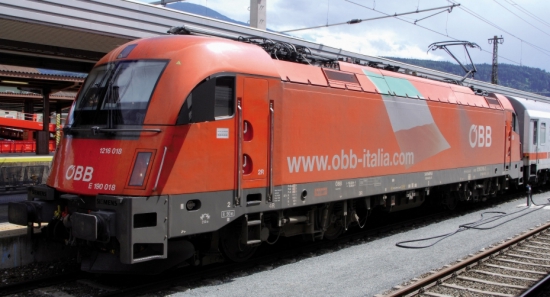 Electric Locomotive Series 1216 #2<br /><a href='images/pictures/Roco/62392.jpg' target='_blank'>Full size image</a>
